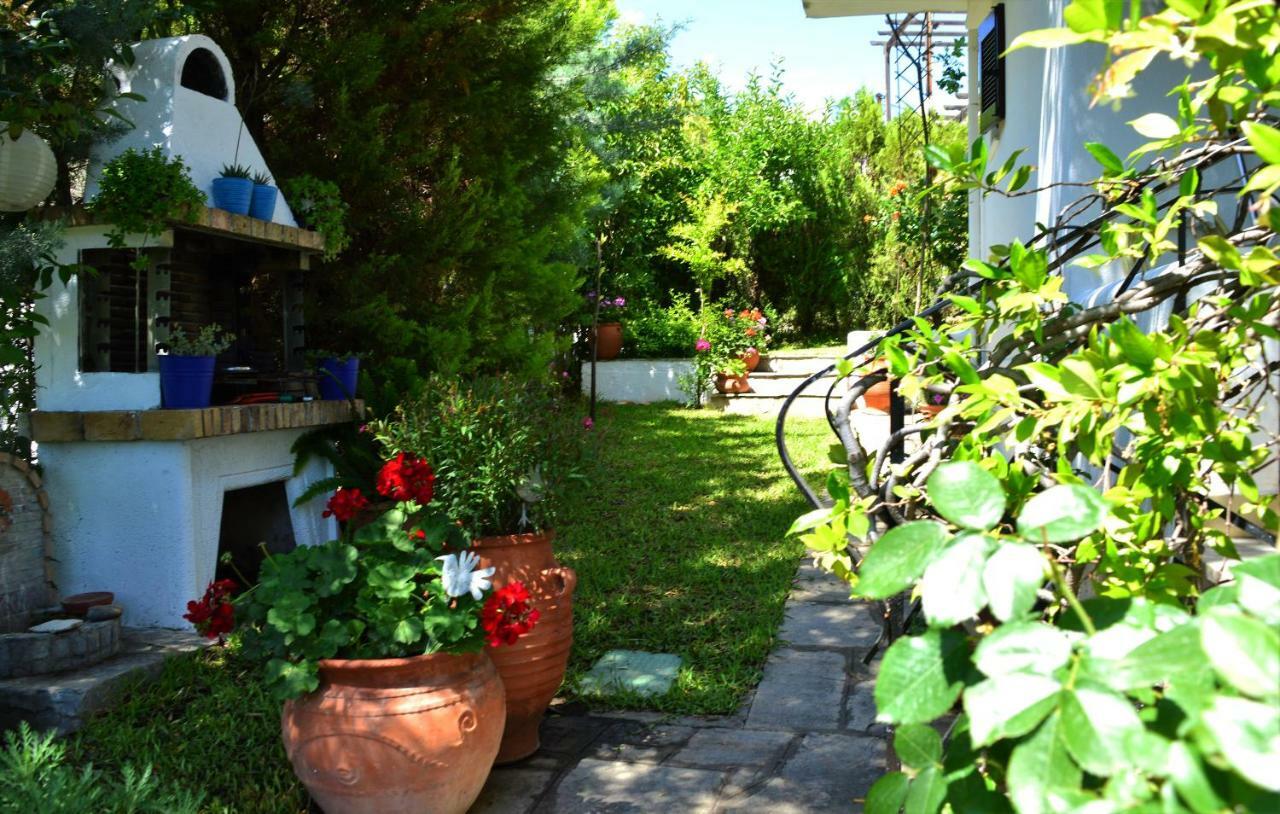 게라크니 Sonia'S House With Garden 빌라 외부 사진